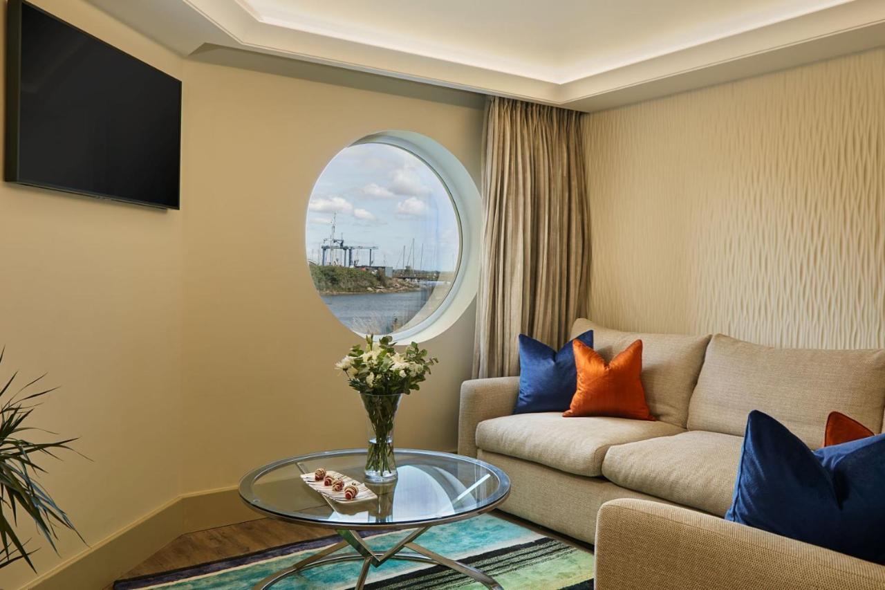 Langstone Quays Resort, Portsmouth Havant Dış mekan fotoğraf