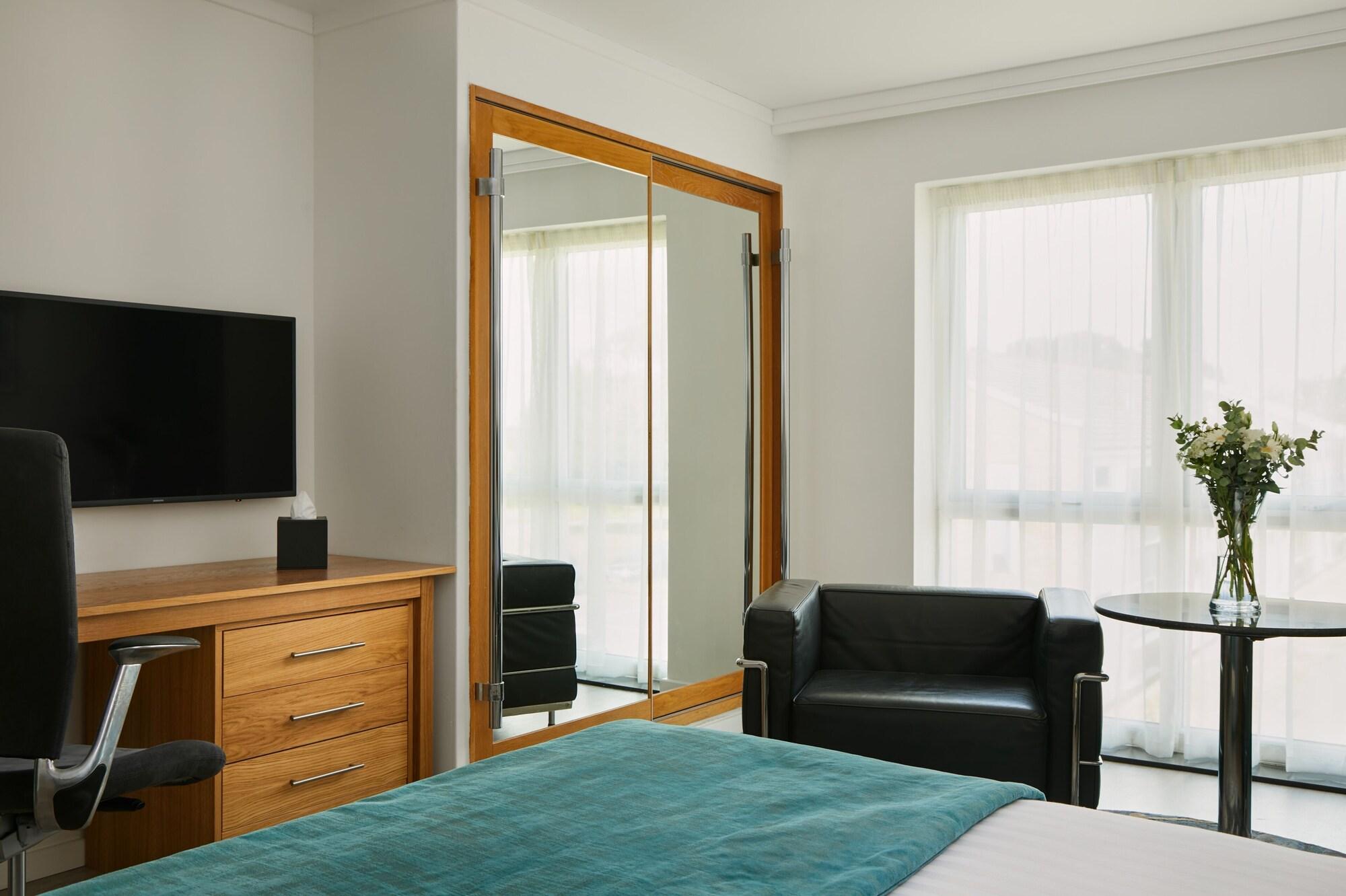 Langstone Quays Resort, Portsmouth Havant Dış mekan fotoğraf