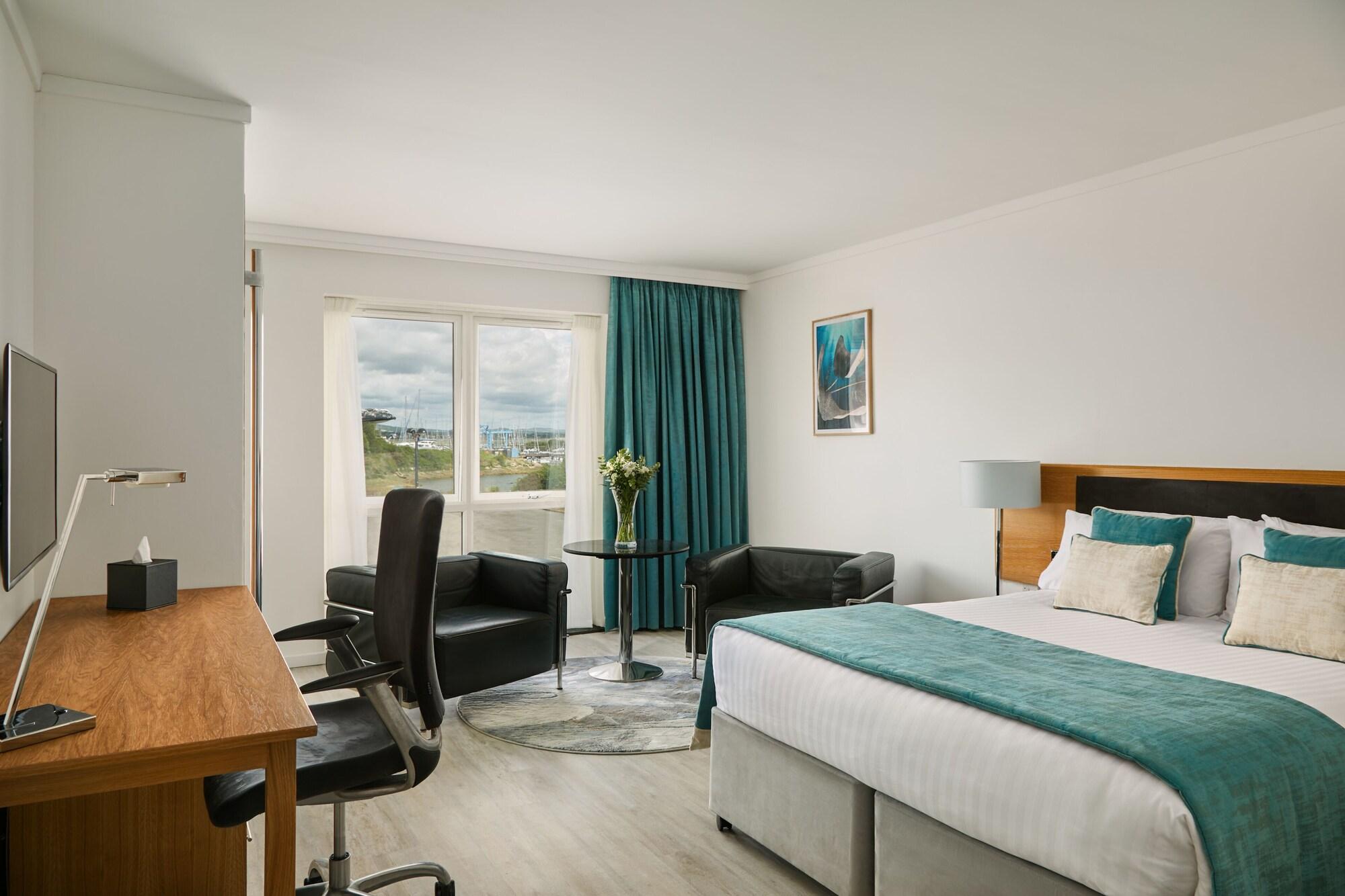 Langstone Quays Resort, Portsmouth Havant Dış mekan fotoğraf