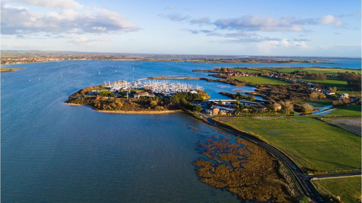 Langstone Quays Resort, Portsmouth Havant Dış mekan fotoğraf