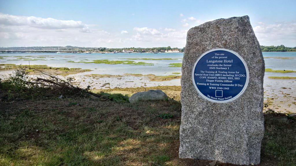 Langstone Quays Resort, Portsmouth Havant Dış mekan fotoğraf